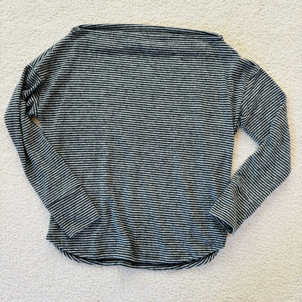 Black & White Off the Shoulder Top
